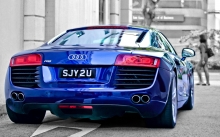   Audi R8    